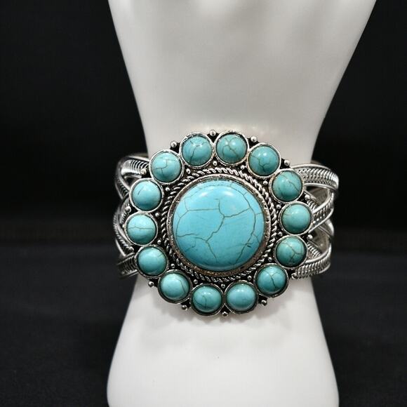 Vintage Silver Tone Cuff Bracelet Turquoise Howlite Cabochon Statement 7" - Picture 5 of 10